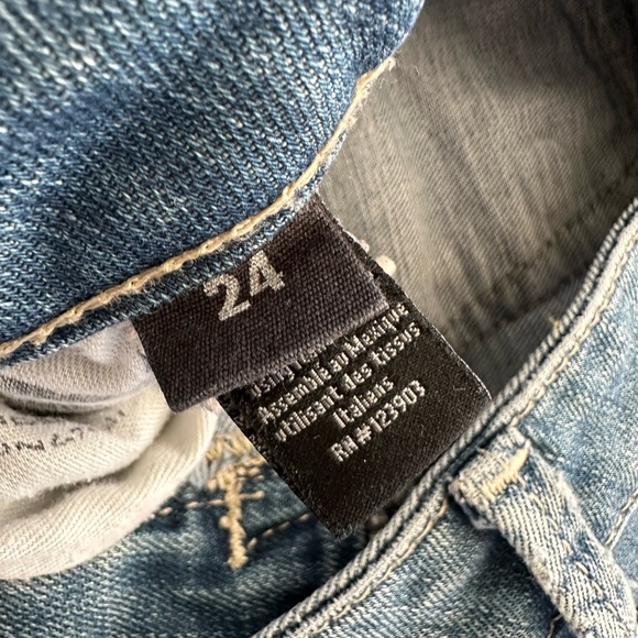 William Rast size 24 - Picture 4 of 4